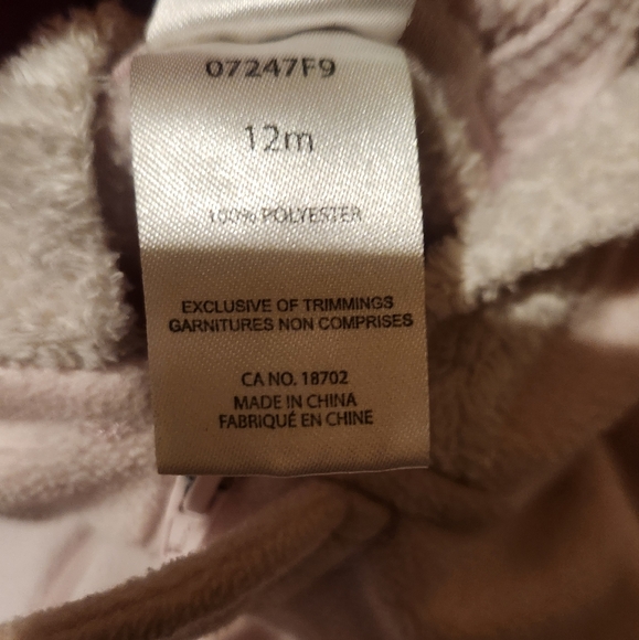 Babygirl fuzzy snow onsie - Picture 2 of 3